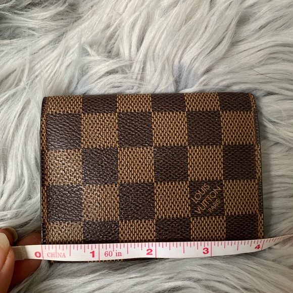 Authentic LOUIS VUITTON
Damier Ebene Pattern Card Case - Picture 12 of 13